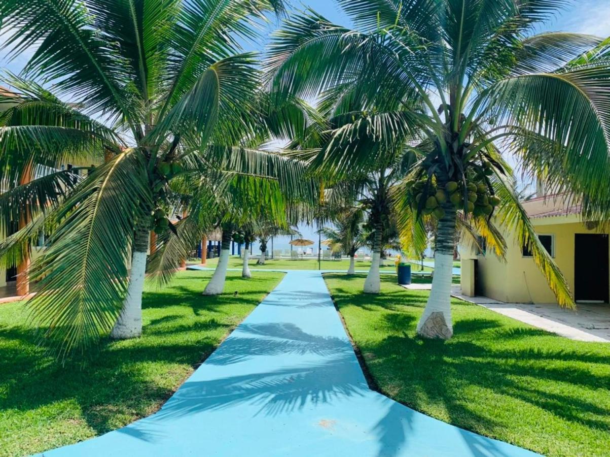 Hotel La Roca Costa Esmeralda Монте-Гордо Экстерьер фото